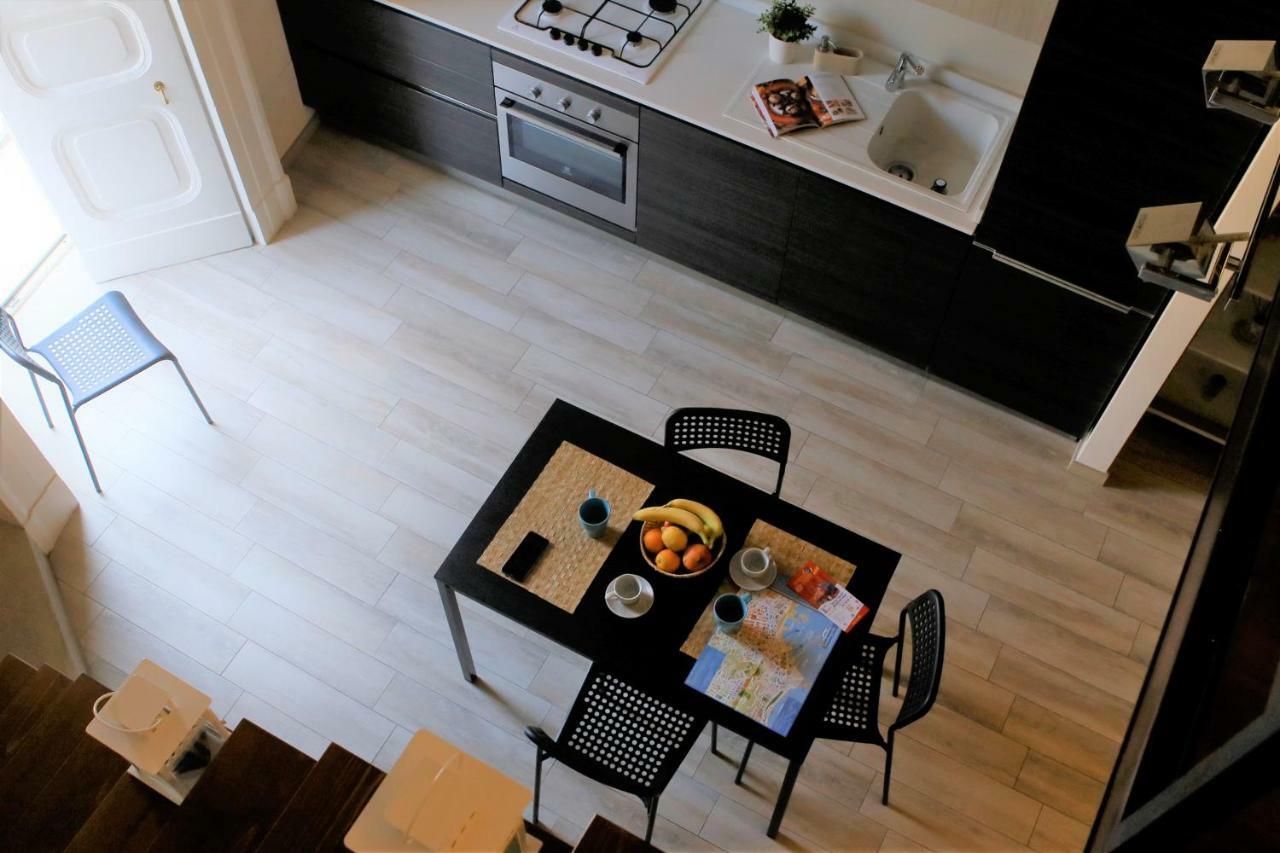 Vicere Apartments By Domusextra Napoli Dış mekan fotoğraf