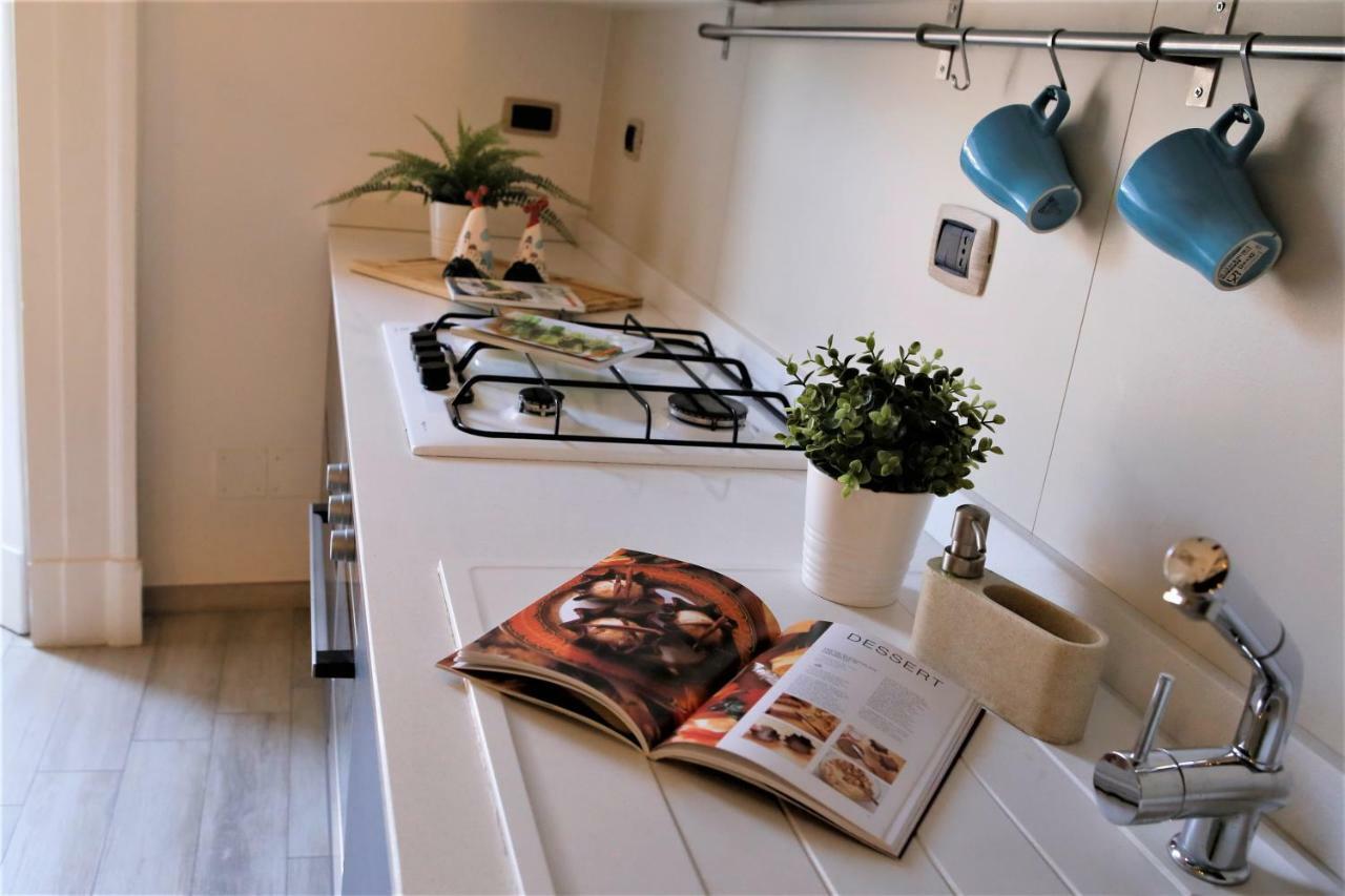 Vicere Apartments By Domusextra Napoli Dış mekan fotoğraf