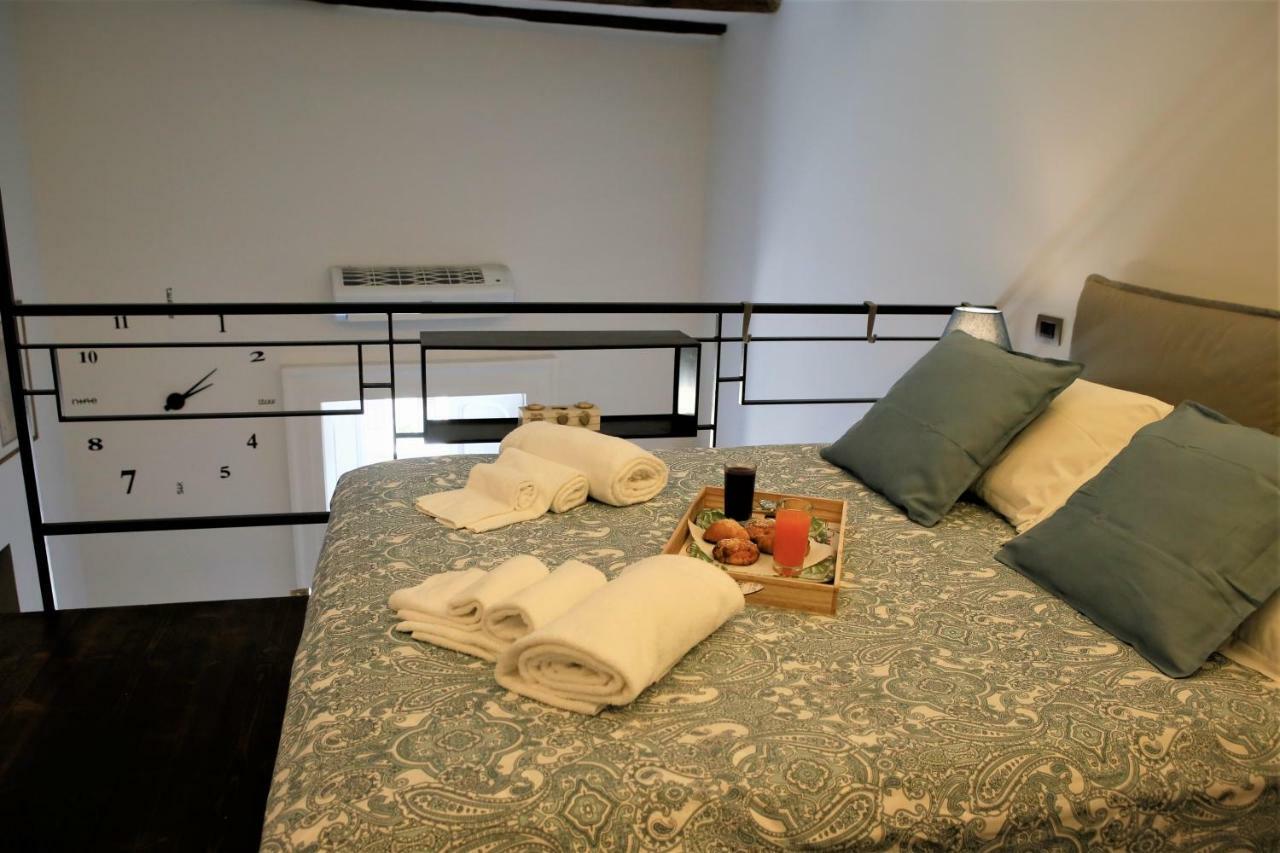 Vicere Apartments By Domusextra Napoli Dış mekan fotoğraf