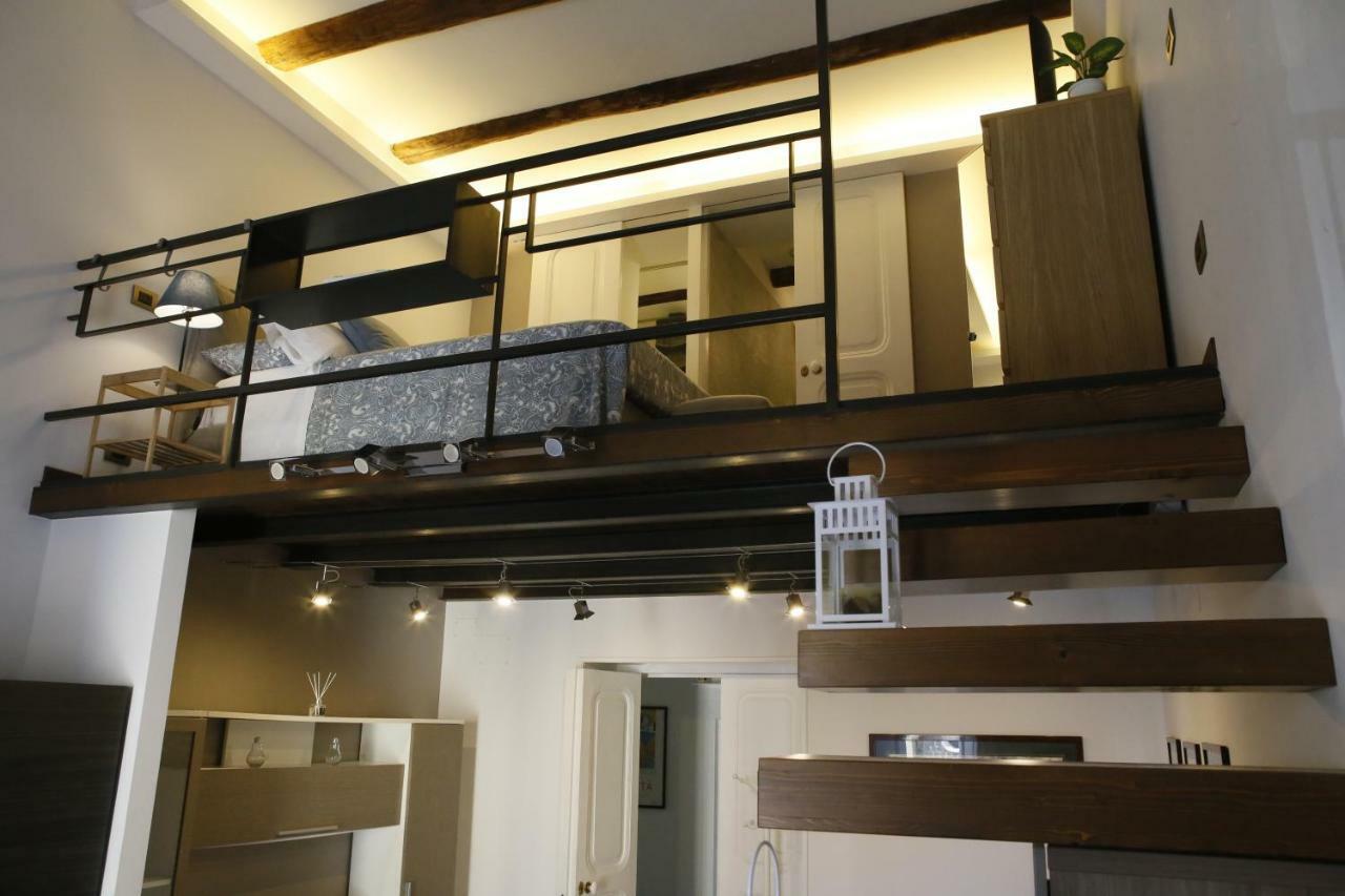 Vicere Apartments By Domusextra Napoli Dış mekan fotoğraf