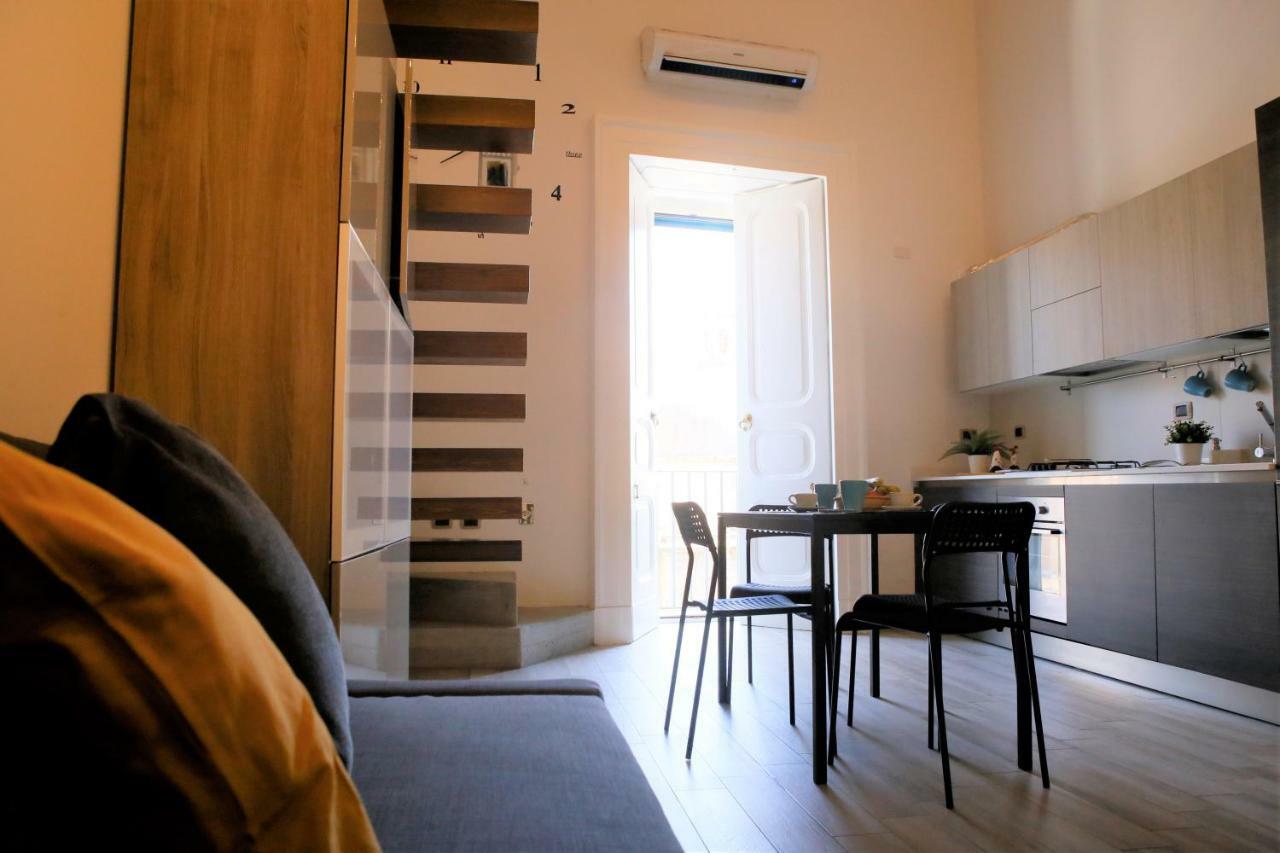 Vicere Apartments By Domusextra Napoli Dış mekan fotoğraf